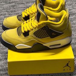 Jordan 4 Lightings