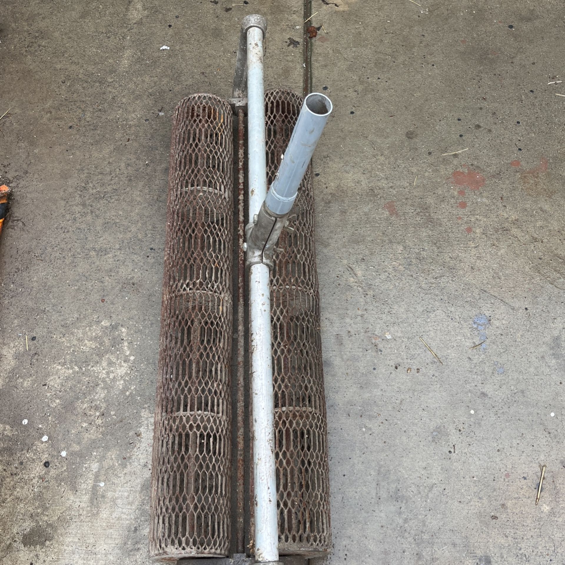 Rolling Concrete Tamper for Sale in Visalia, CA OfferUp
