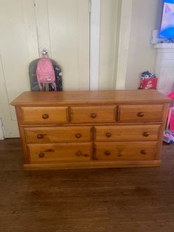 Wood dresser