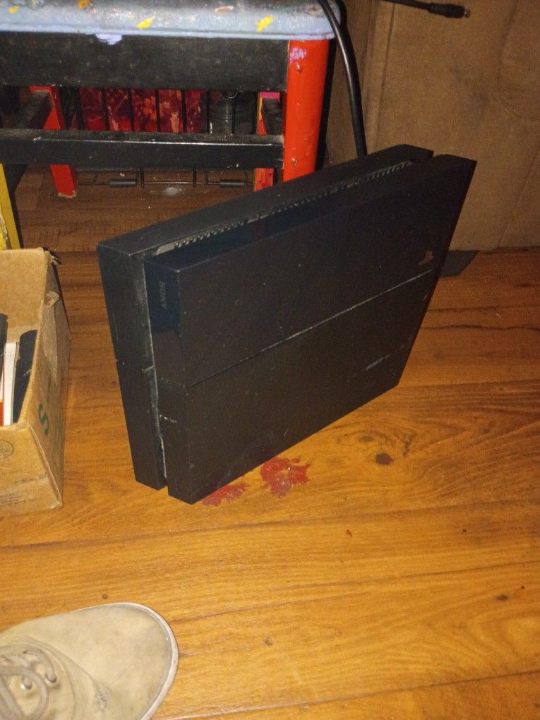 PS4