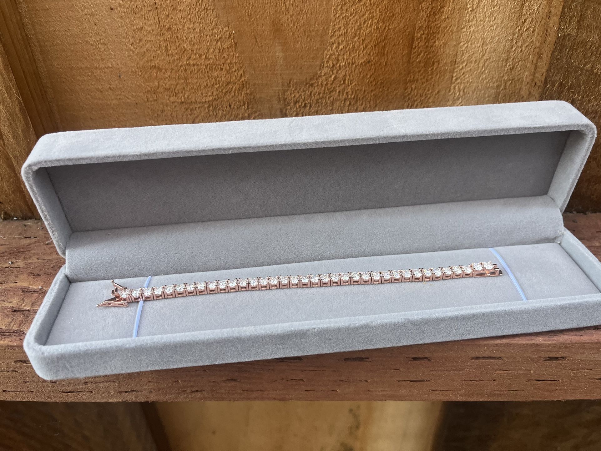 Moissanite tennis bracelet 3mm