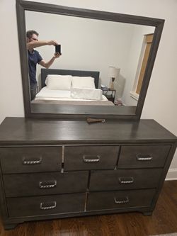 6 Drawer Dresser With Mirror
