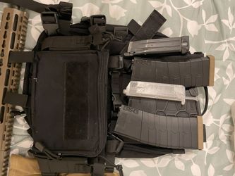 TOY ARMY SUPPLIES