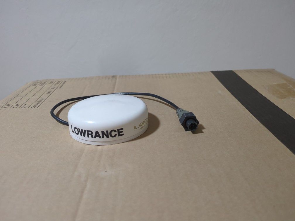 Lowrance LGC-12w GPS Receiver