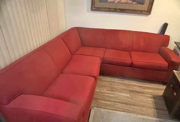 Sectional couch
