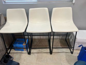 3  Bar chairs white