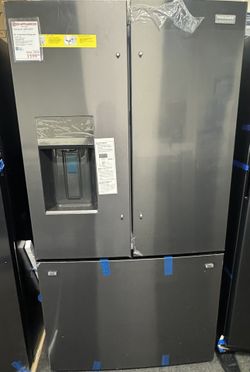 Frigidaire 36" French Door Refrigerator