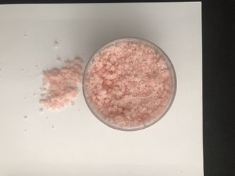 Strawberry bath fuzzies