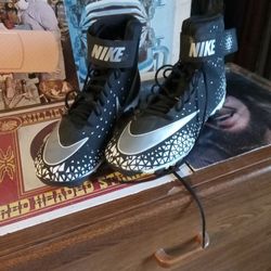 Nike Force Savage Shark Football Cleates Fastflex Men's Sz.14"