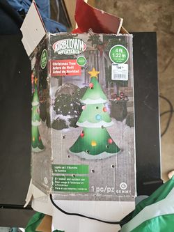 Inflatable Christmas Tree