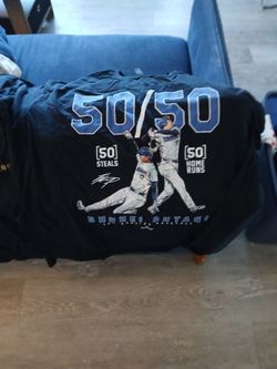 Ohtani, three tomodachi, Dodgers world series shirts