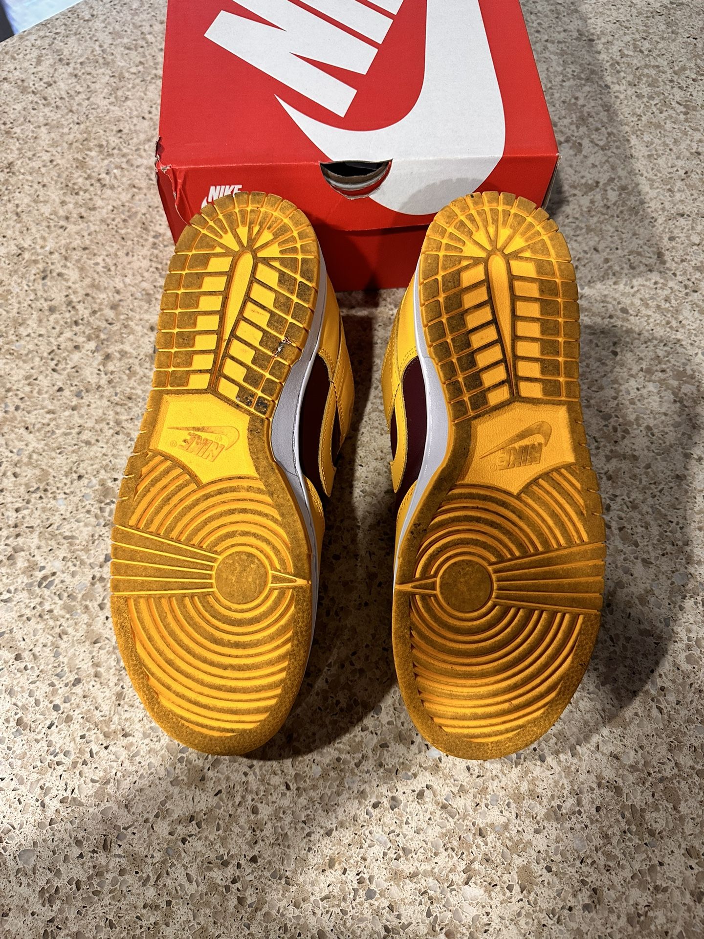 Nike Dunk Low ASU size 9.5 display picture 2