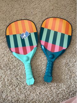 Paddles MOVING