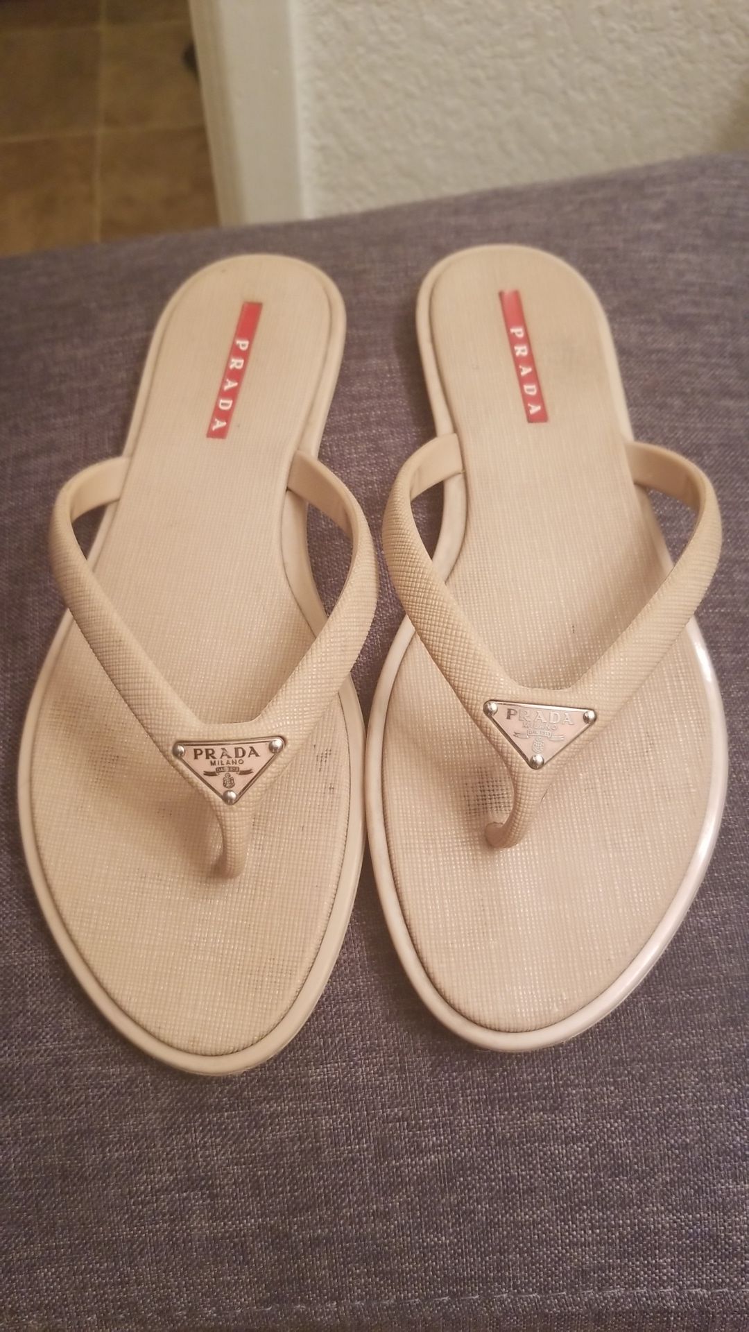 Prada Slippers for Sale in Las Vegas, NV - OfferUp