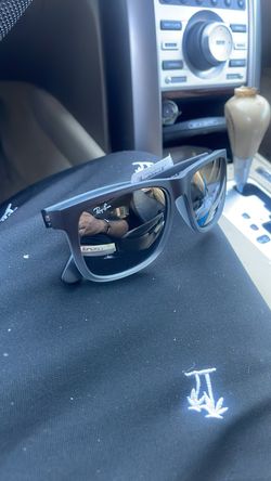 Ray ban shades