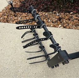 Thule 4-Bike Hanging Hitch Rack with extras