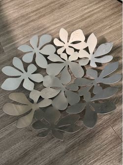 Stainless steel fruit bowl
