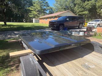 Chevrolet Silverado 1500 bed cover
