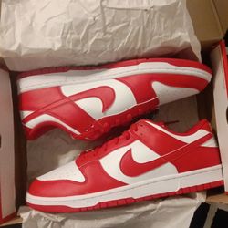 Nike Dunks Red Low