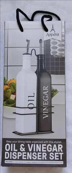 Brand new! Oil & Vinager Dispenser Set