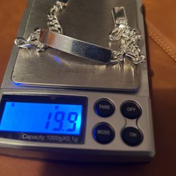 Es clava De Plata