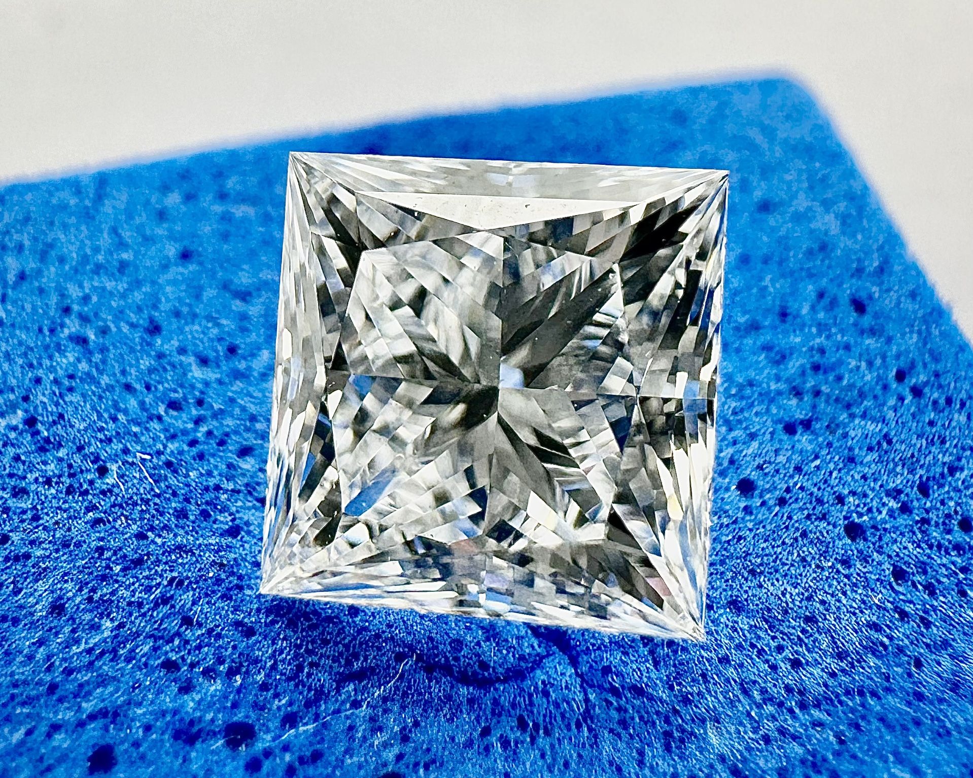 Lab Grown Diamond 1.48 ct Princess IGI VS1 E