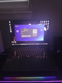 ASUS ROG Zephyrus 16 with:
Intel Core i9
NVIDIA GeForce RTX 4070 Laptop GPU
8 GB VRAM on the RTX 4070
Windows 11