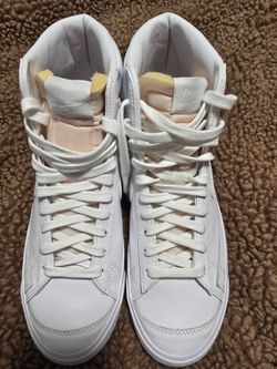 Women's Nike Size 9.5 New