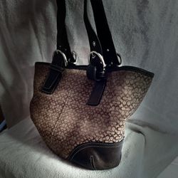 Coach signature vintage bag