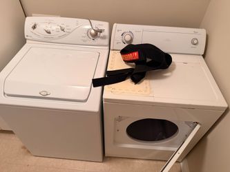 Washer and dryer set 300$