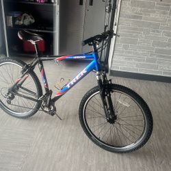 Bike Trek 