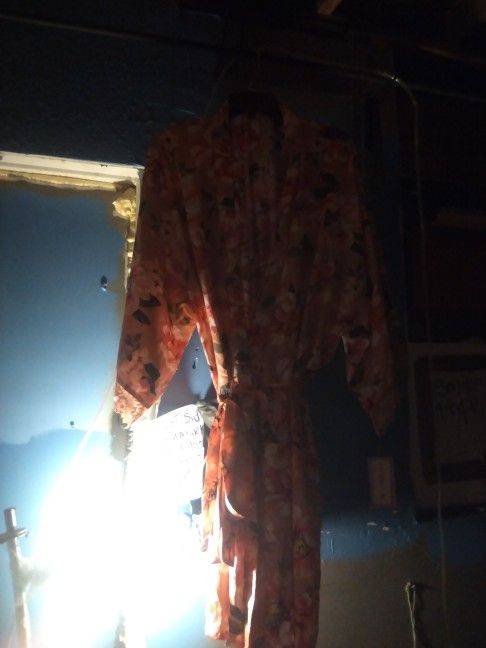 Joyspun Robe