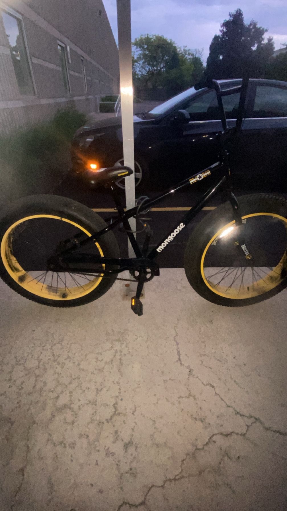 Mongoose Fat Tire 26”