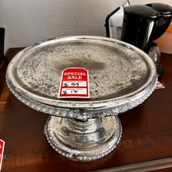 Vintage-Style Silver Pedestal Cake Stand