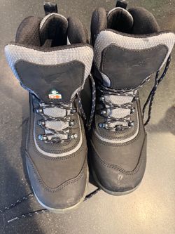 womens size 11 red wing model 3542 astmf 2413-18 steel toe boots worn once - $255 retail