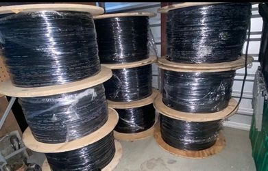 🔥 4 Brand New 5000ft Rolls – Fiber Optic Cable (HUGE DISCOUNT) 🔥  📦 Details: • 4 Strand | Single Mode (OS2 9/125) • Indoor/Outdoor | Plenum Riser (