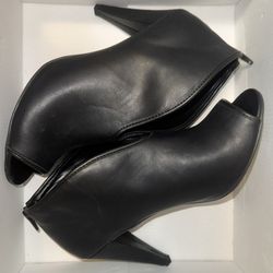 Still Available.!!!’.     Women’s Size 9 New Black Pleather Booties 