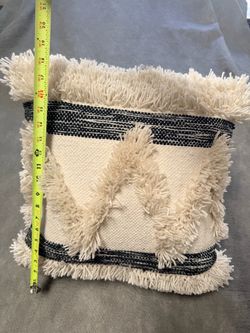 Throw pillow