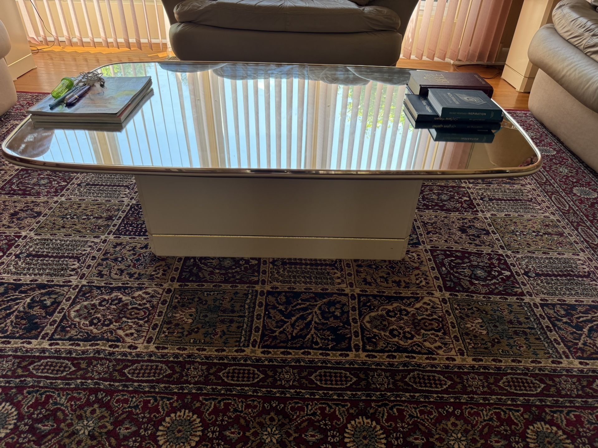 Glam Coffee Table With 2 Matching Side Tables