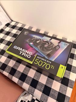 MSI GeForce RTX 5070 Ti  Gaming Trio OC Edition