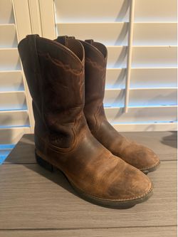 ARIAT Boots size 8B