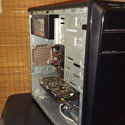 ASUS gaming computer