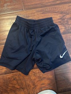 Boy nike shorts size 4