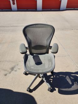 Herman Miller Aeron Office Desk Gaming Chairs Silver Titanium