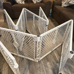 Dog Gate/play Pen