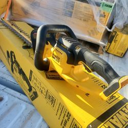 DEWALT 20V MAX Cordless Battery Powered Hedge Trimmer (Tool Only)