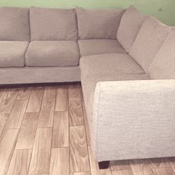 Large Grey 2 pc Sectional