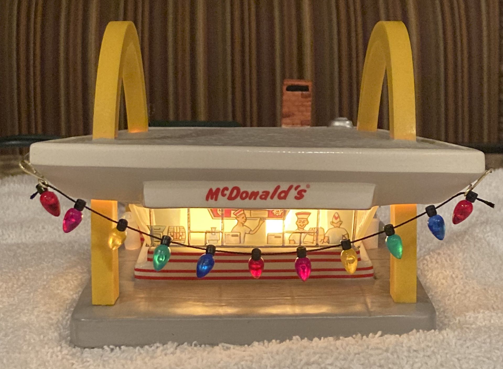 Vintage McDonald’s Classic Restaurant W/ Sign