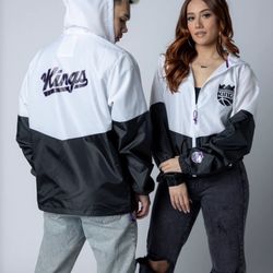 Sacramento Kings Windbreaker -Brand New- Medium 