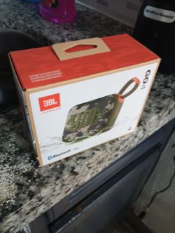 Portable JBL Speaker Go 4